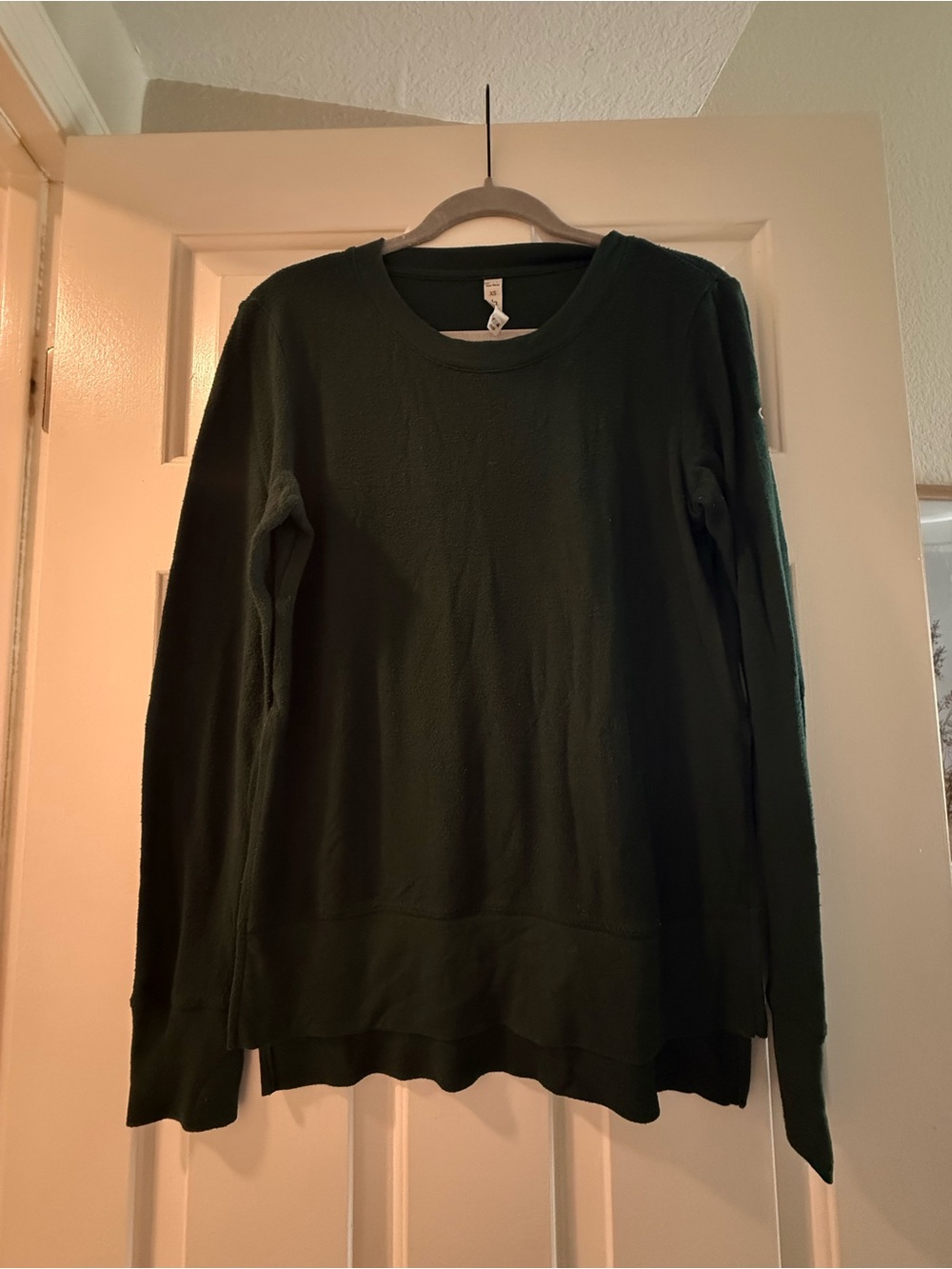 ALO Yoga Forest Green Crewneck Sweater